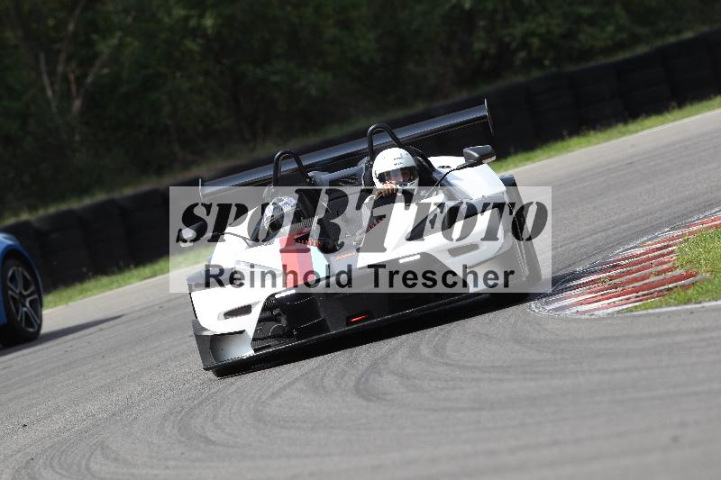 /Archiv-2022/58 30.08.2022 Caremotion  Auto Track Day ADR/Gruppe rot/unklar